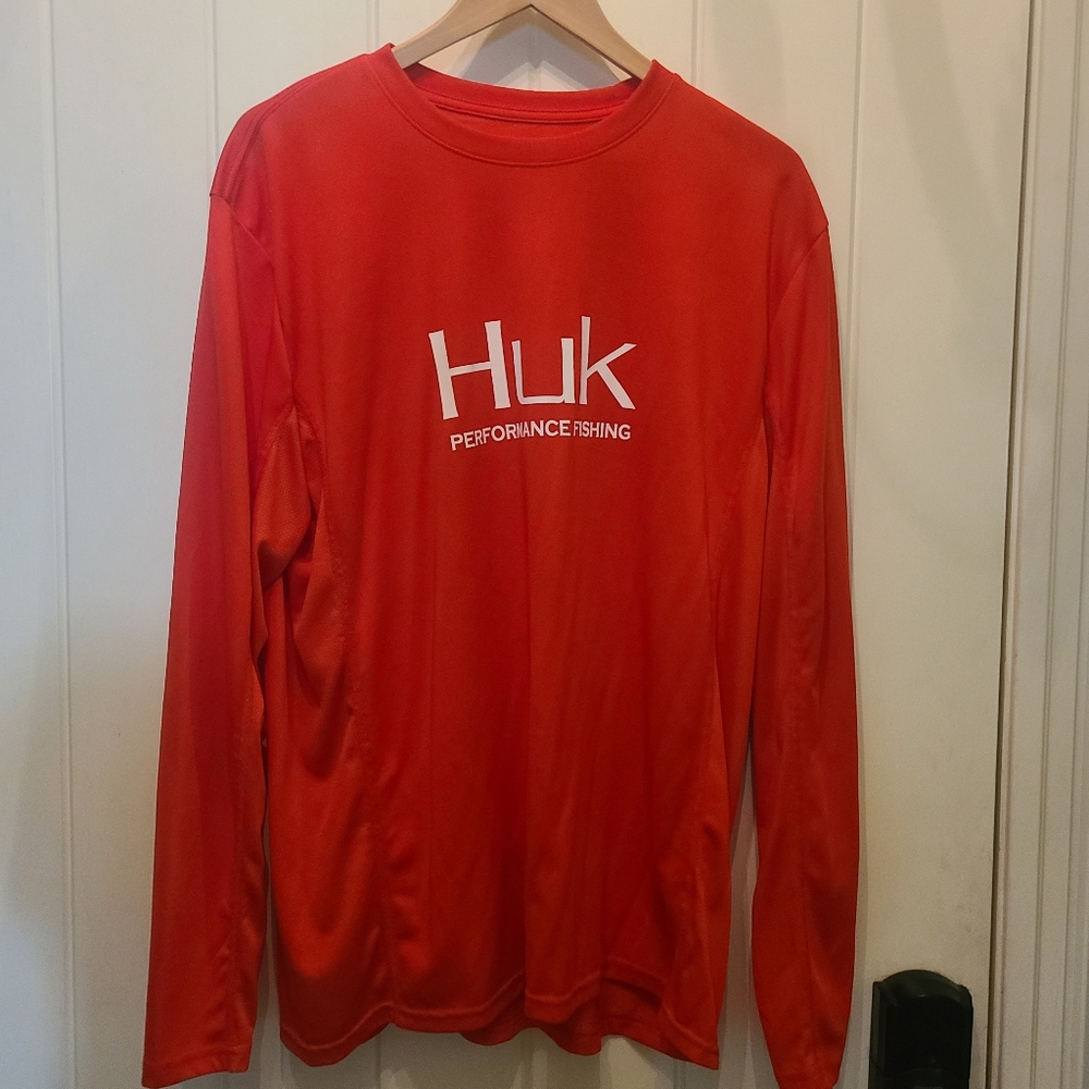XL Huk Fishing Long Sleeve - Red